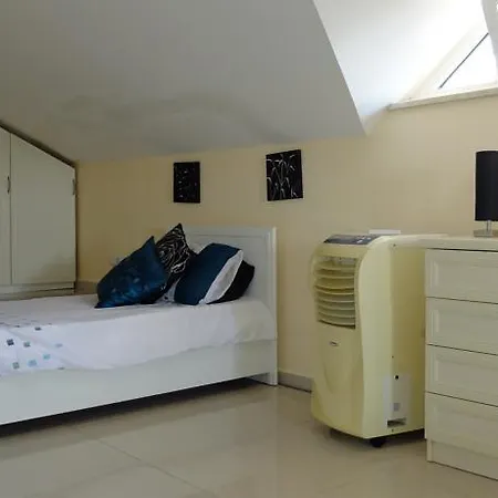 Paj Villa